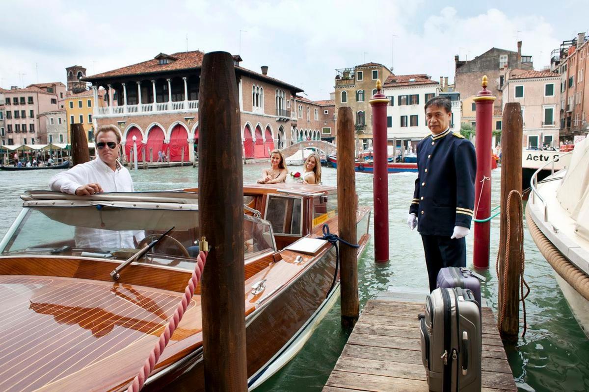 Pesaro Palace Hotel Venice Exterior photo