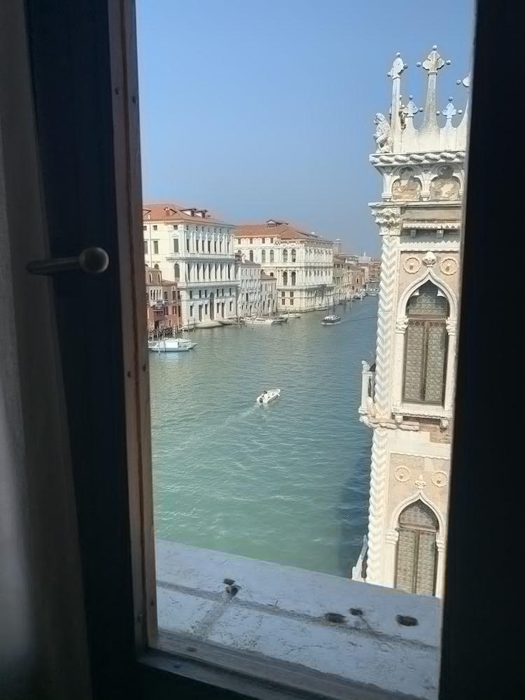 Pesaro Palace Hotel Venice Exterior photo